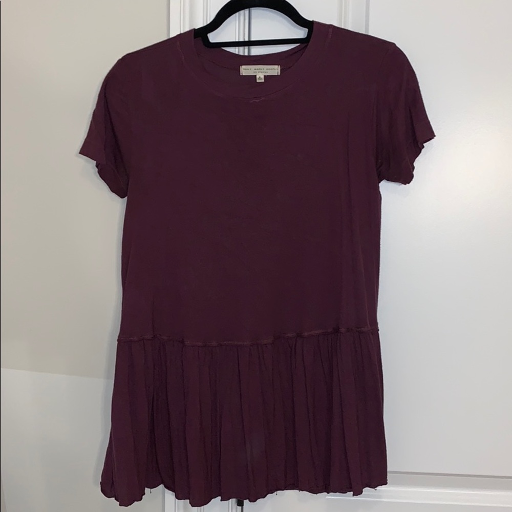 Maroon UO loose peplum tee